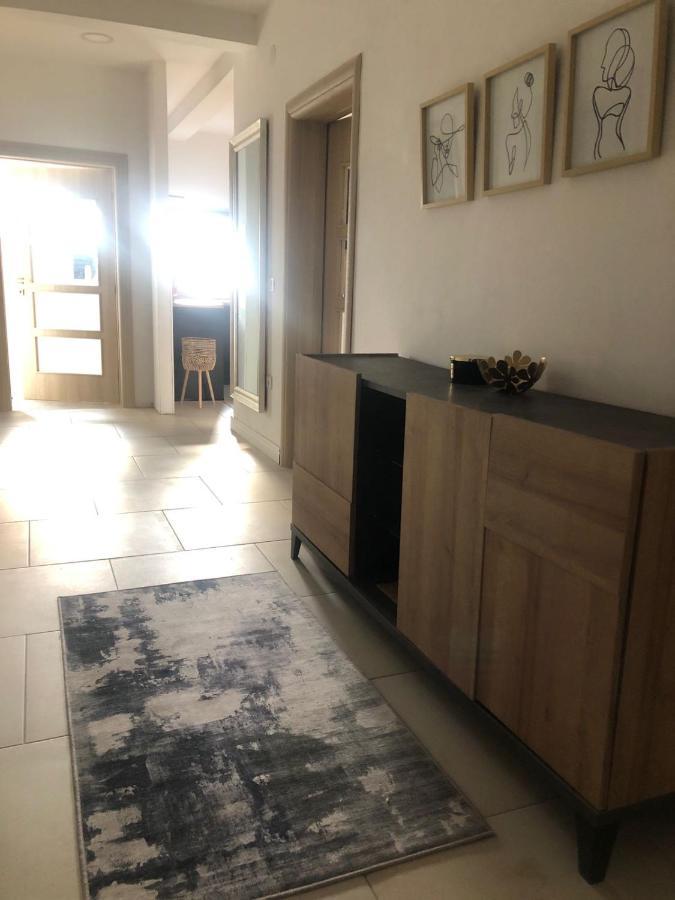 Mirella Apartma